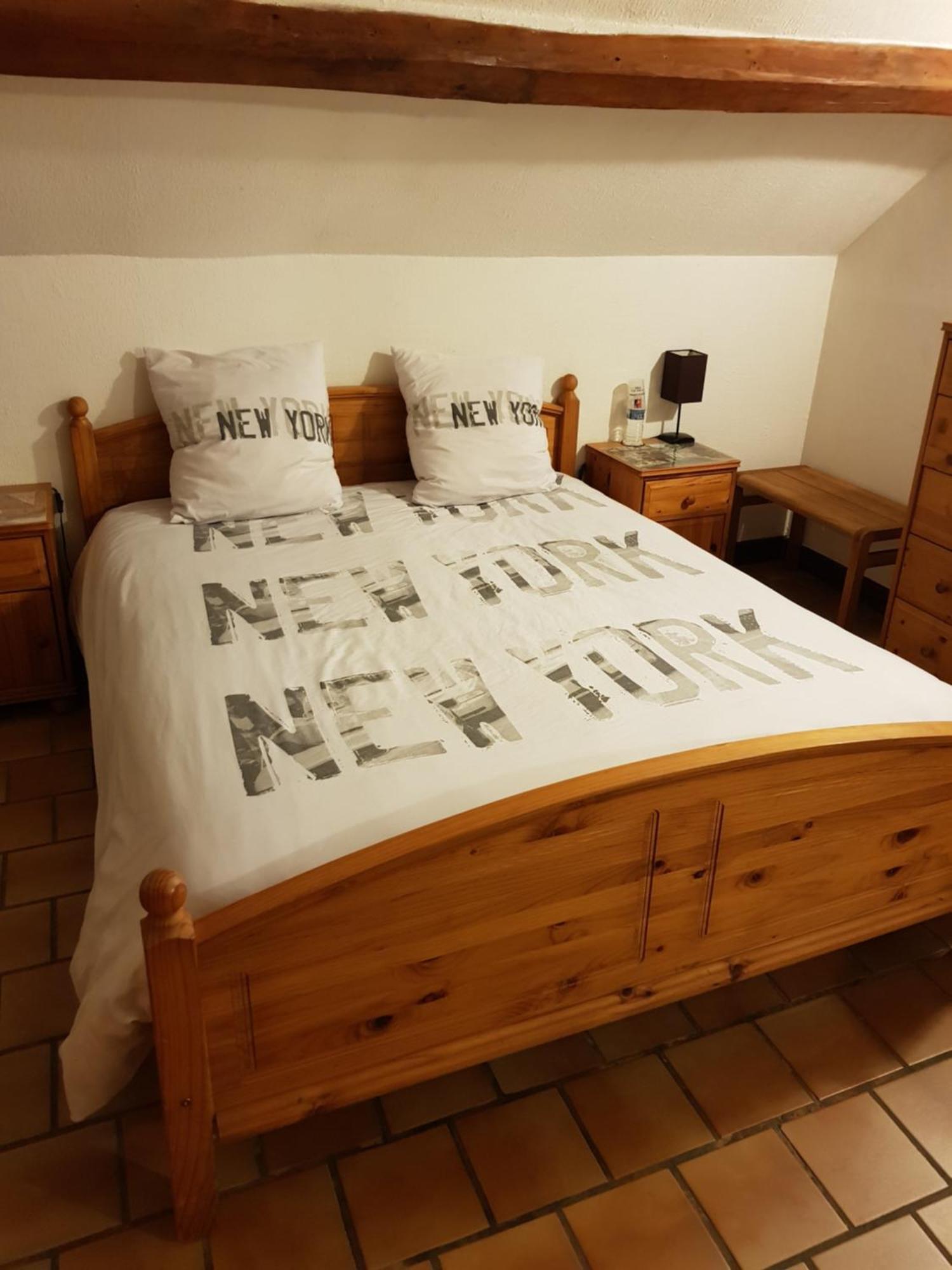 Au Grand Sapin Chambres Chez L'Habitant Henonville Экстерьер фото