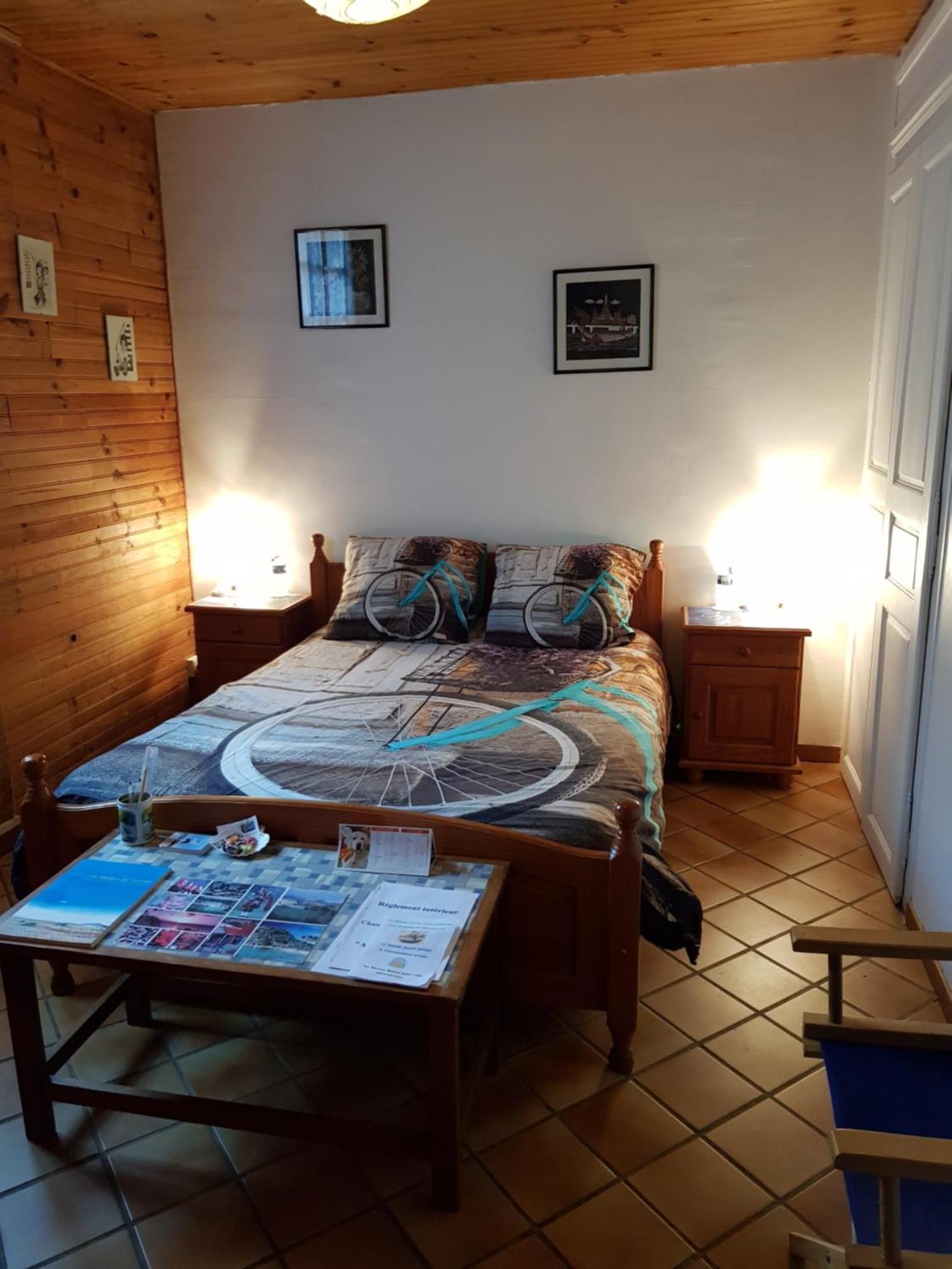 Au Grand Sapin Chambres Chez L'Habitant Henonville Экстерьер фото
